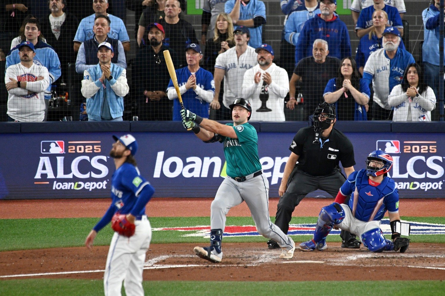 Toronto’s Dream Starts Fast, Fades Even Faster in ALCS Opener
