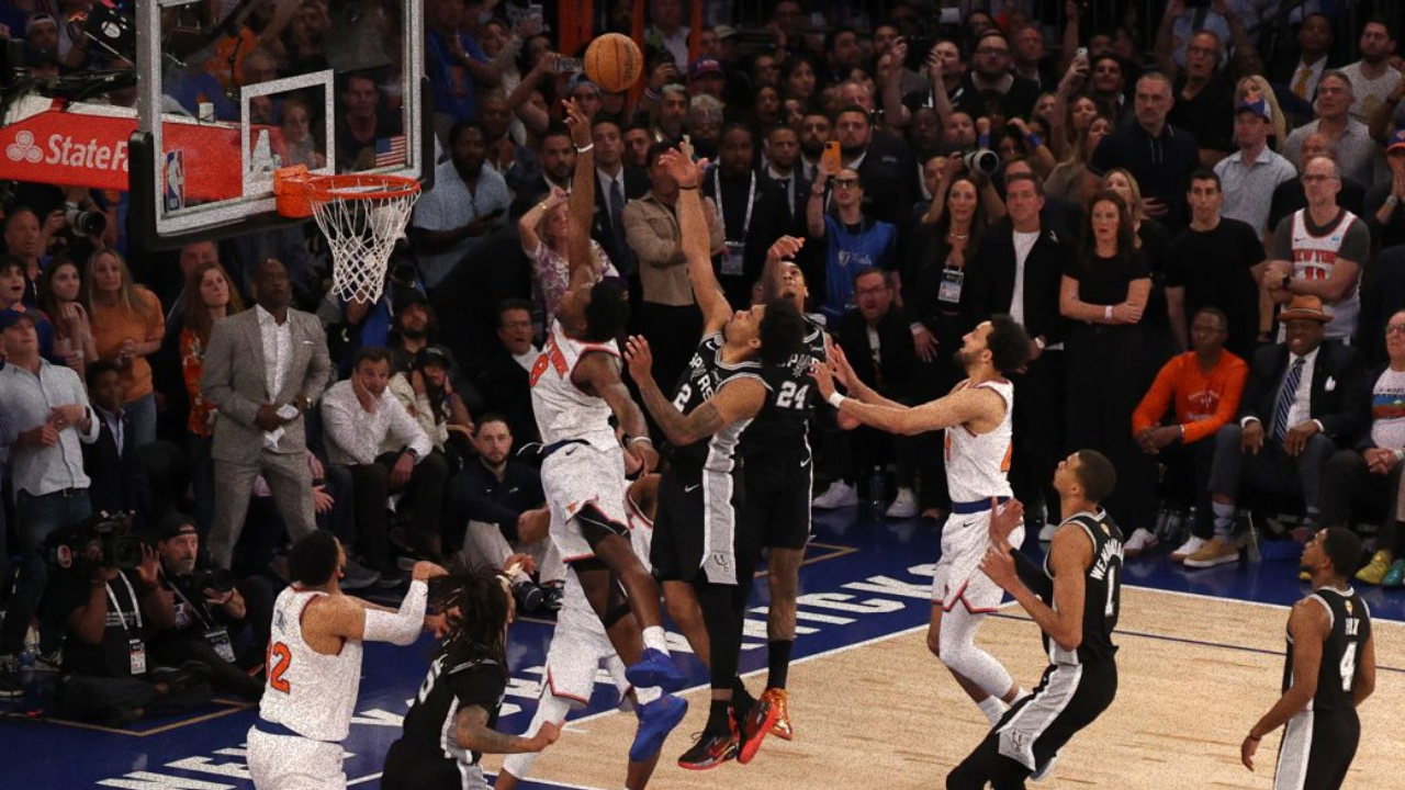 Knicks’ 29-Point Comeback Puts Title Within Reach